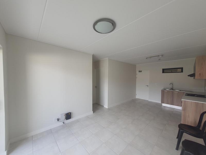 2 Bedroom Property for Sale in Gordons Bay Western Cape